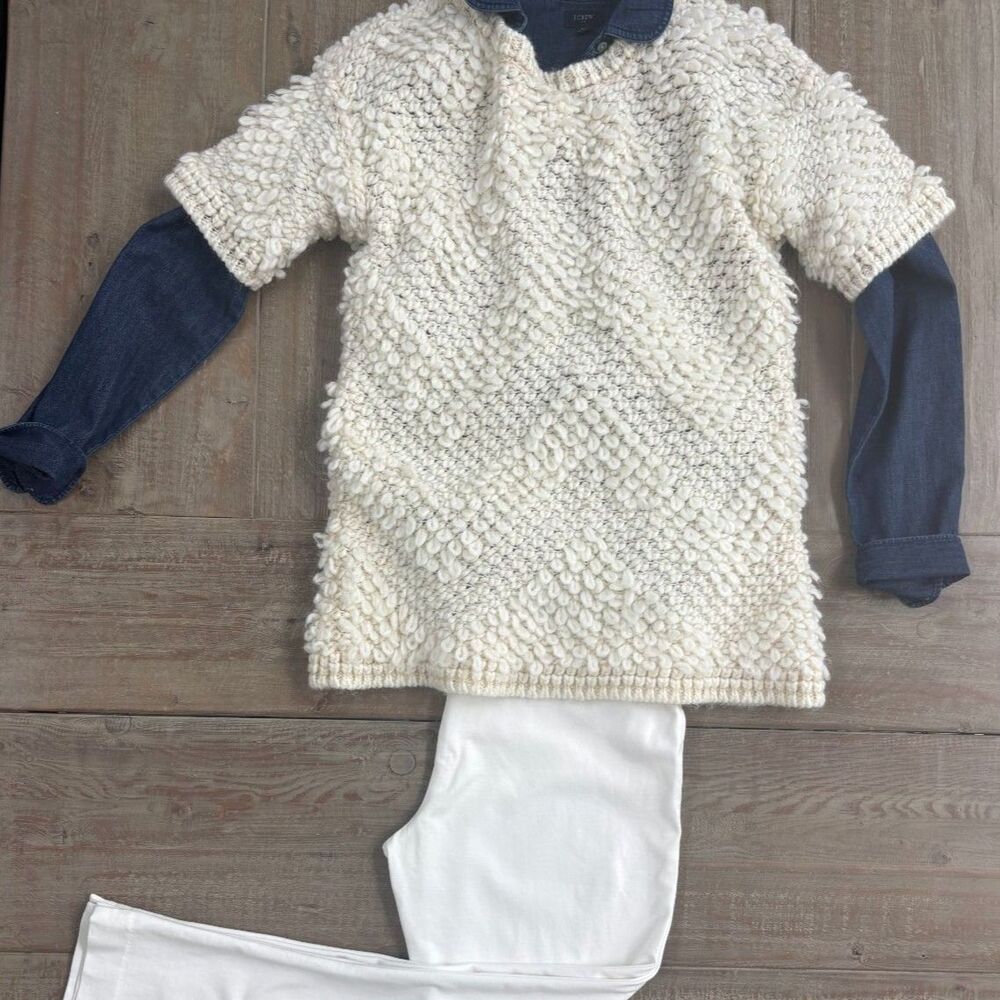 Lou & Grey Cream Textured Popcorn Chevron Knit Short Sleeve Sweater Size Medium - Picture 2 of 7